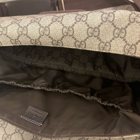 Selling New Like Used Baby authentic Gucci Bag - Picture 2 of 5